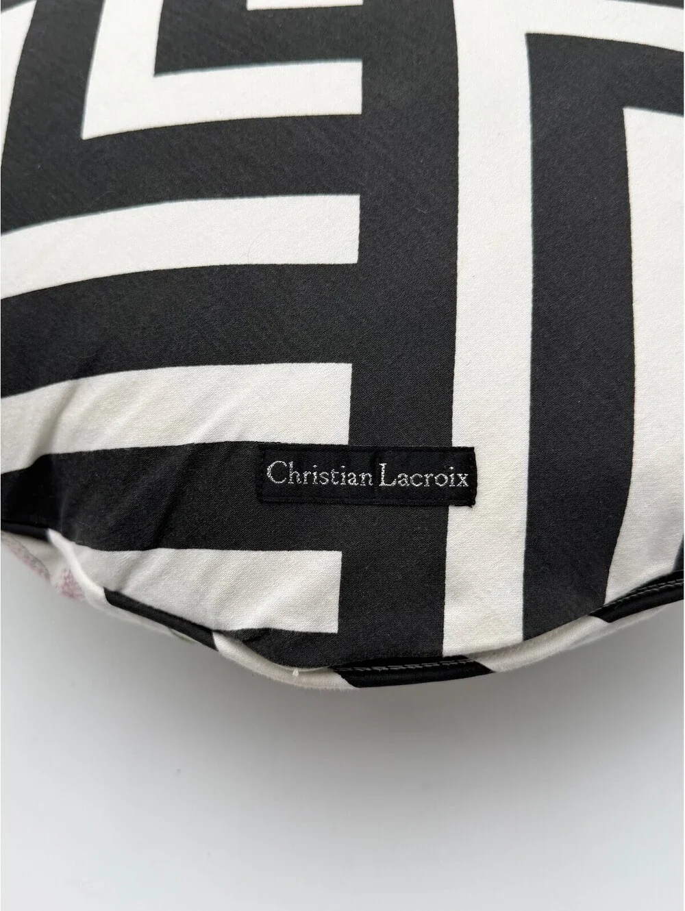 Christian Lacroix Designers Guild Dona Jirafa Opiat Round Accent Pillow